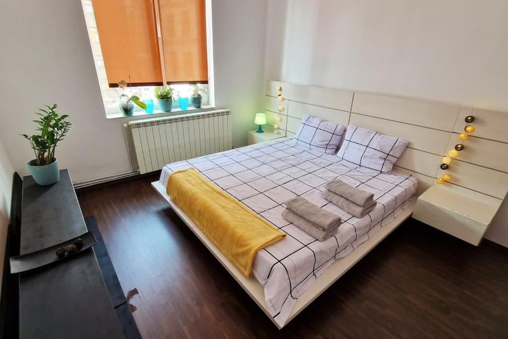 Апартаменты Bucharest Old Town Cozy Crib Экстерьер фото